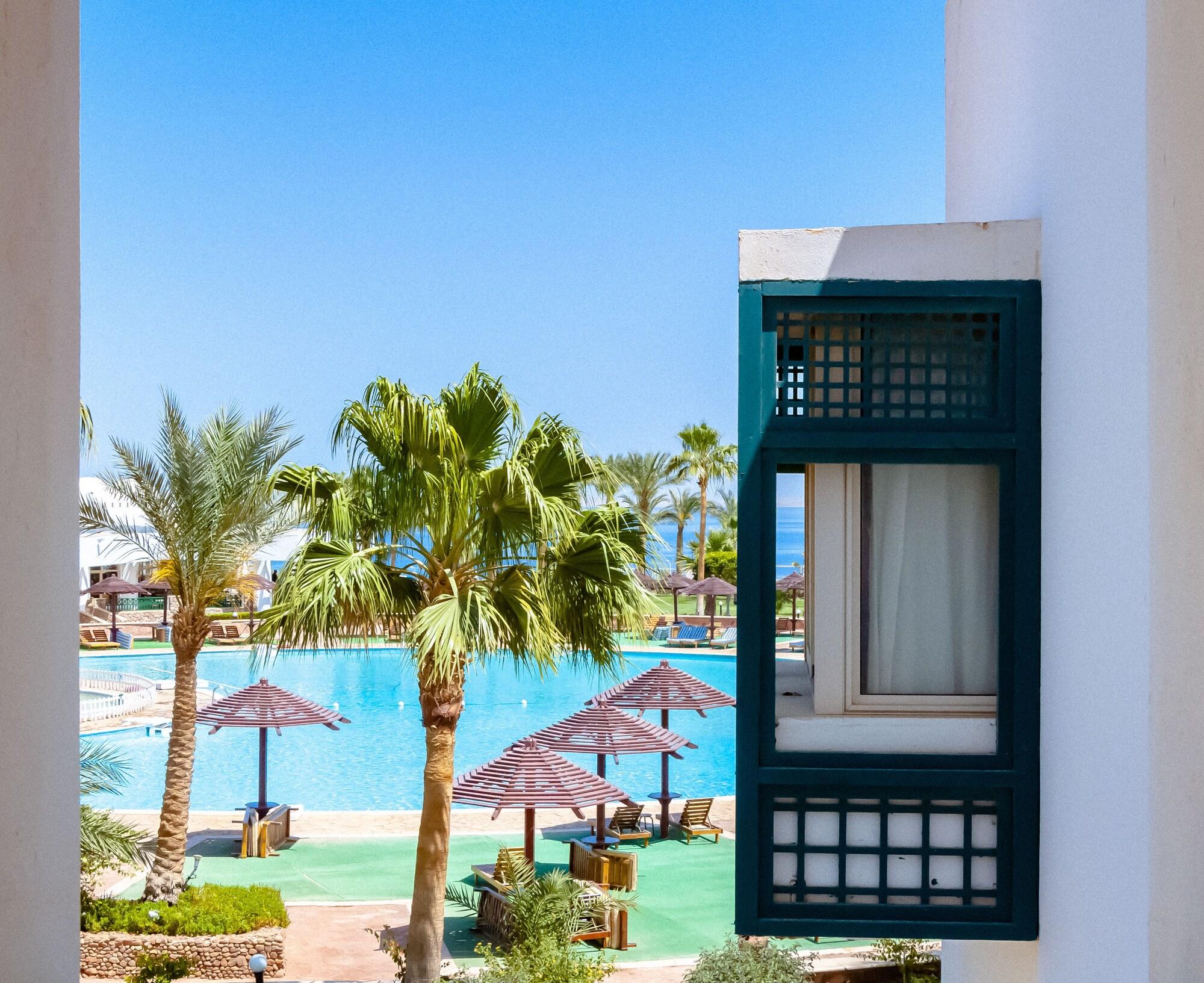 Coral Beach Resort Montazah (Adults Only) Шарм-эль-Шейх Экстерьер фото