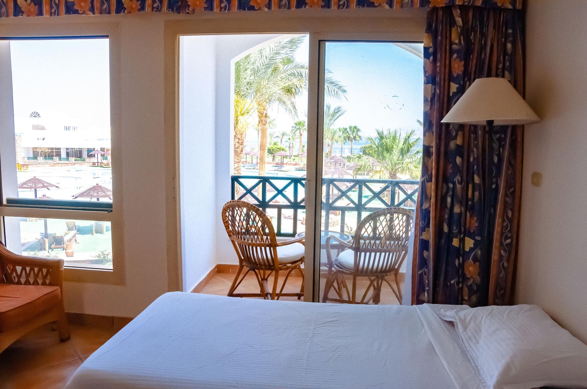 Coral Beach Resort Montazah (Adults Only) Шарм-эль-Шейх Экстерьер фото