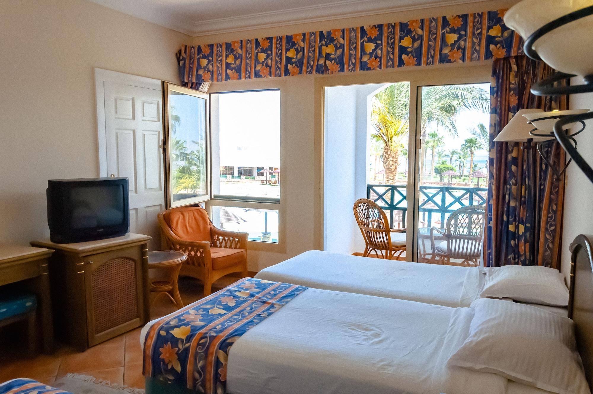 Coral Beach Resort Montazah (Adults Only) Шарм-эль-Шейх Экстерьер фото