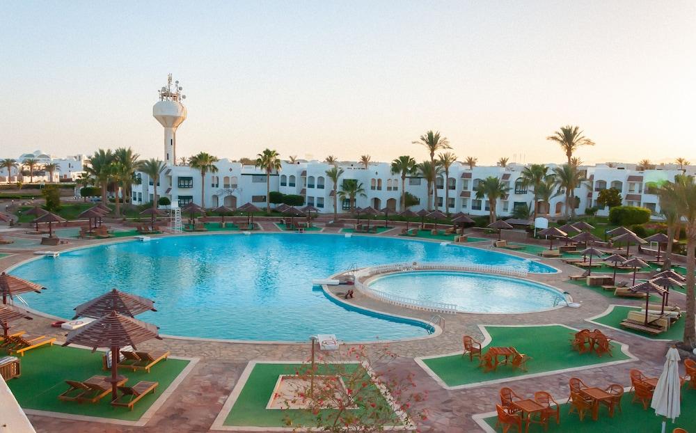 Coral Beach Resort Montazah (Adults Only) Шарм-эль-Шейх Экстерьер фото